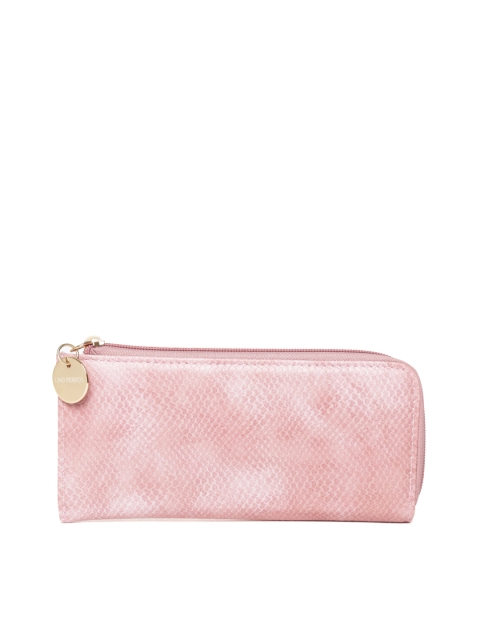 

Lino Perros Women Pink Textured Zip Around Wallet