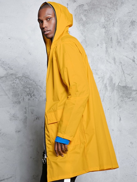 

FOREVER 21 Men Yellow Self-Checked Hooded Longline Tailored Jacket