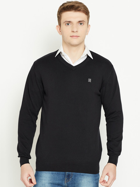 

Monte Carlo Men Black Solid Sweater