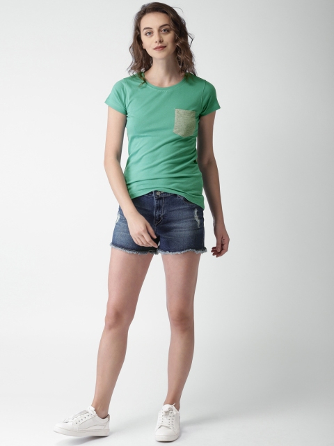 

Mast & Harbour Women Sea Green Solid Round Neck T-shirt