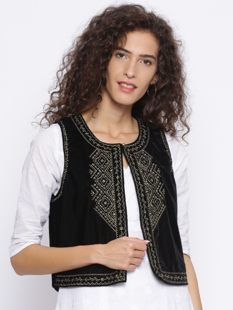 

Melange by Lifestyle Black Self Design Button Shrug