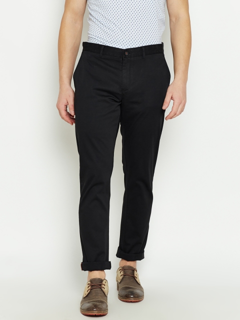 

Blackberrys Men Black Tapered Fit Solid Chinos