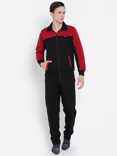 

Cloak & Decker by Monte Carlo Black & Red Colourblocked Tracksuit