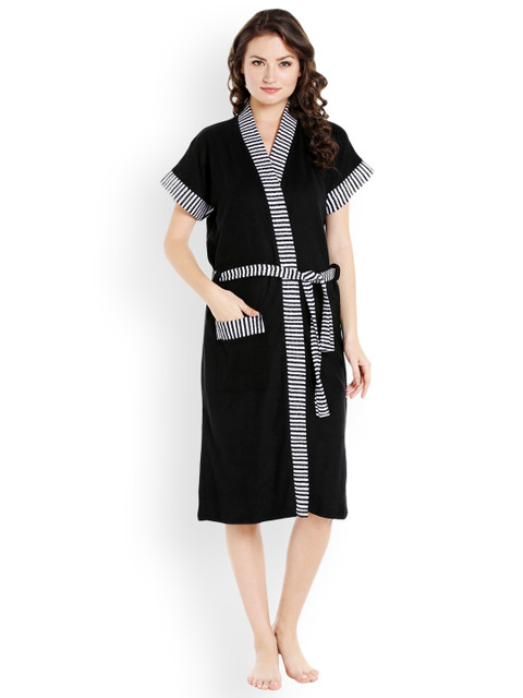 

Sand Dune Women Black Bathrobe