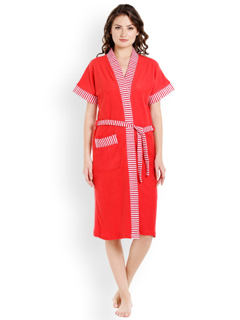 

Sand Dune Women Red Bathrobe