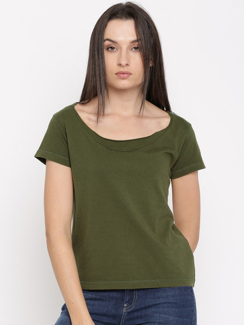 

Flying Machine Women Olive Green Solid Round Neck T-shirt