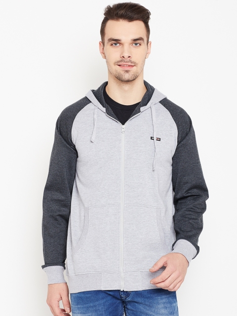 

Cloak & Decker by Monte Carlo Men Grey Solid Hooded Sweatshirt