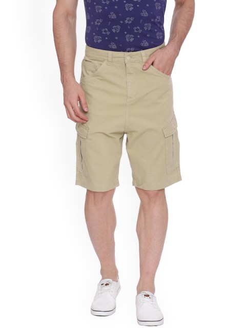 

Blue Saint Men Beige Solid Slim Fit Cargo Shorts