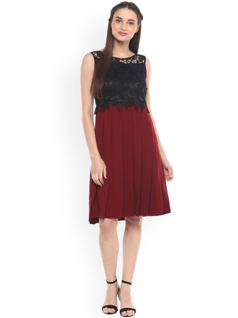 

Soie Women Maroon Solid Fit & Flare Dress