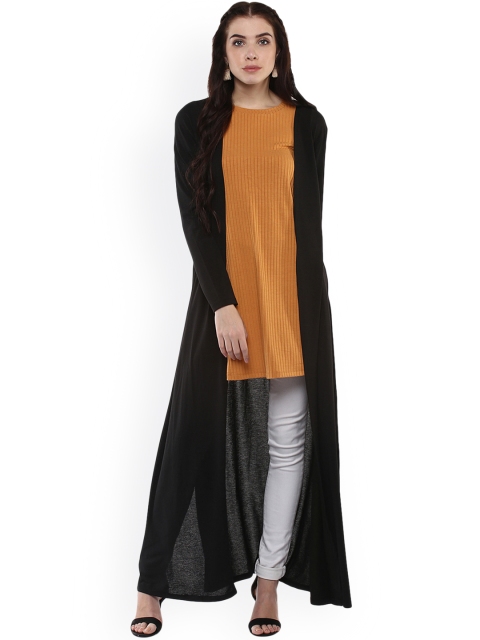 

Harpa Black Shrug