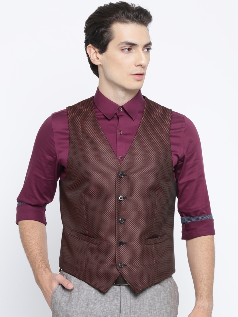 

Theme Men Red & Black Self-Design Waistcoat