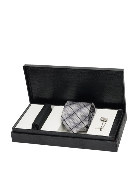 

Alvaro Castagnino Men Grey Accessory Gift Set