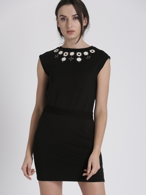 

Chemistry Women Black Solid Bodycon Dress