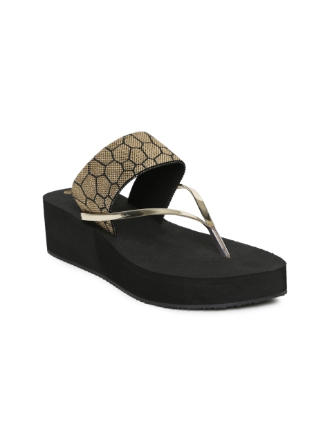 

Inc 5 Women Gold-Toned & Black Woven Design Heels