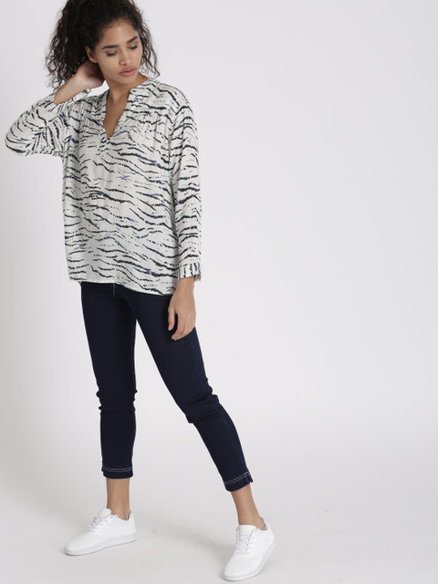 

Chemistry Women Off-White Printed Top