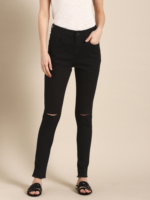 

ether Women Black Skinny Fit Mid-Rise Slash Knee Stretchable Jeans