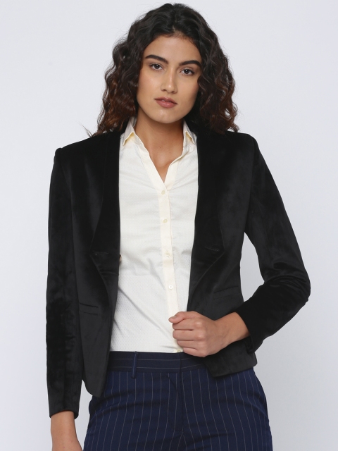 

Park Avenue Woman Black Single-Breasted Casual Blazer