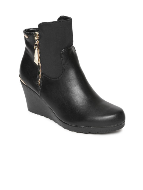 

Carlton London Women Black Solid Heeled Boots