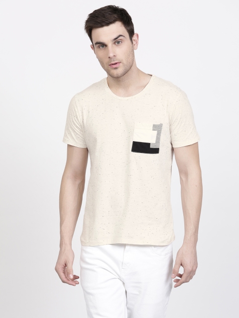 

ether Men Cream-Coloured Solid Round Neck T-shirt