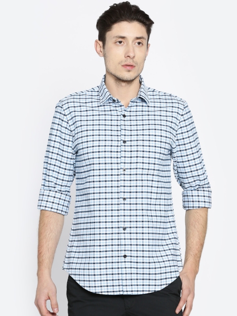 

Peter England Casuals Men Blue & White Slim Fit Checked Casual Shirt