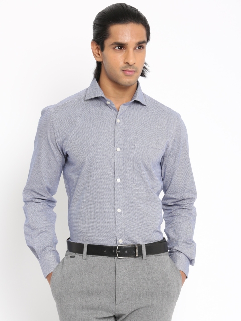 

Raymond Men Off-White & Blue Contemporary Fit Checked Formal Shirt