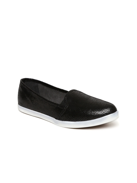 

Carlton London Women Black Snakeskin-Textured Slip-Ons