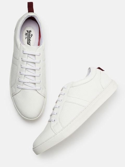 

Roadster Men White Sneakers