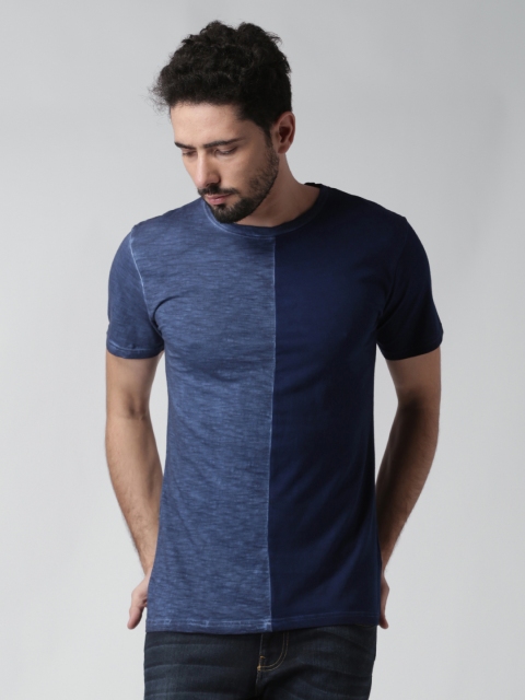 

Blue Saint Men Navy Solid Round Neck Slim Fit T-shirt, Navy blue