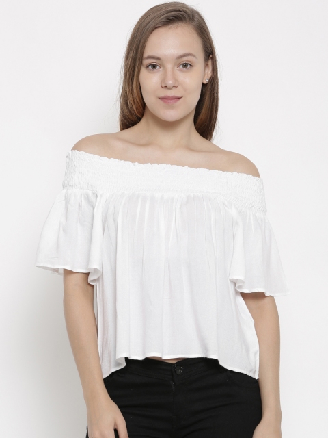 

pink woman Women White Solid Bardot Top