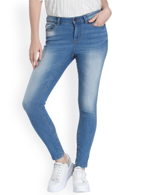 

Vero Moda Women Blue Slim Fit Low-Rise Clean Look Stretchable Jeans