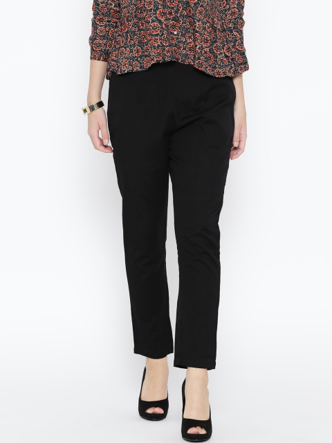 

GERUA Women Black Solid Trousers