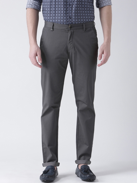 

Numero Uno Men Grey Slim Fit Self-Design Regular Trousers