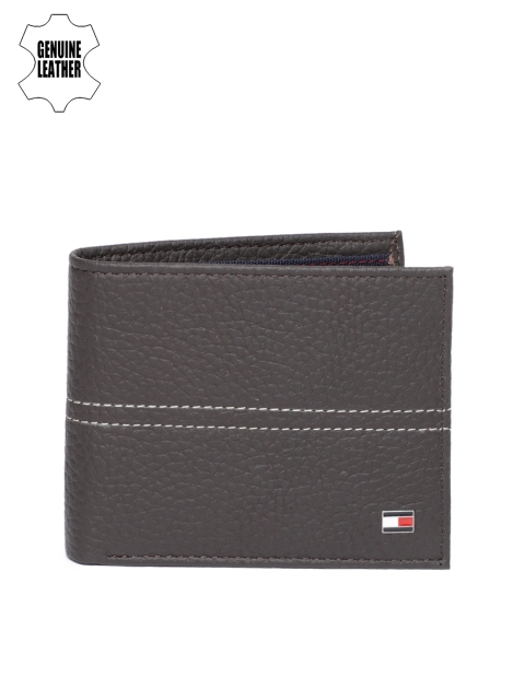 

Tommy Hilfiger Men Charcoal Textured Two Fold Leather Wallet