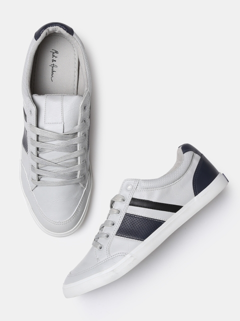 

Mast & Harbour Men Grey Sneakers