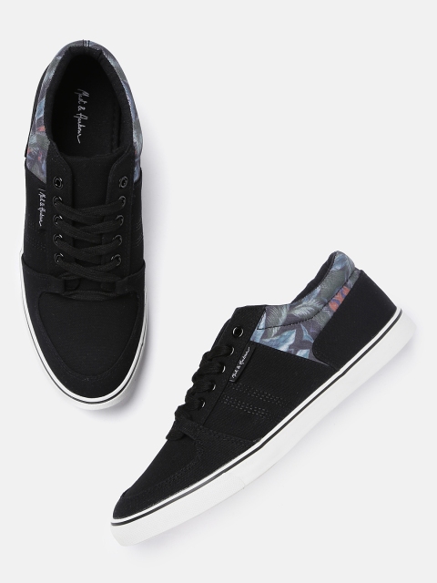 

Mast & Harbour Men Black Sneakers