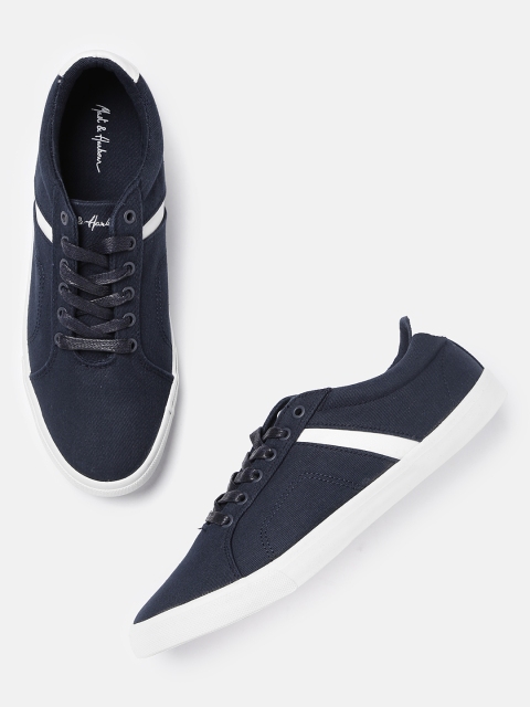 

Mast & Harbour Men Navy Blue Sneakers