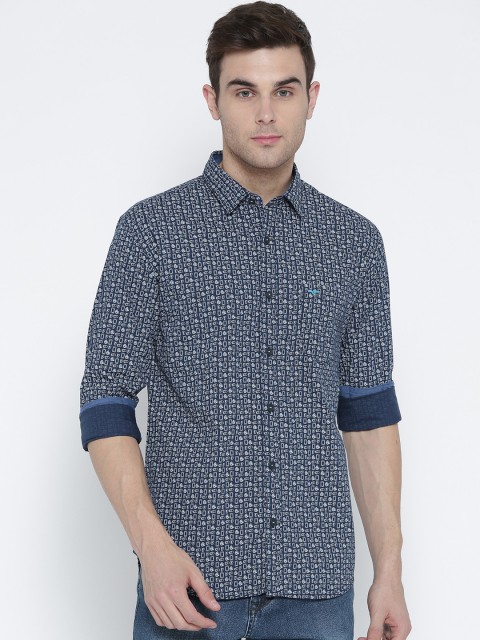 

Park Avenue Men Navy & White Slim Fit Printed Casual Shirt, Navy blue