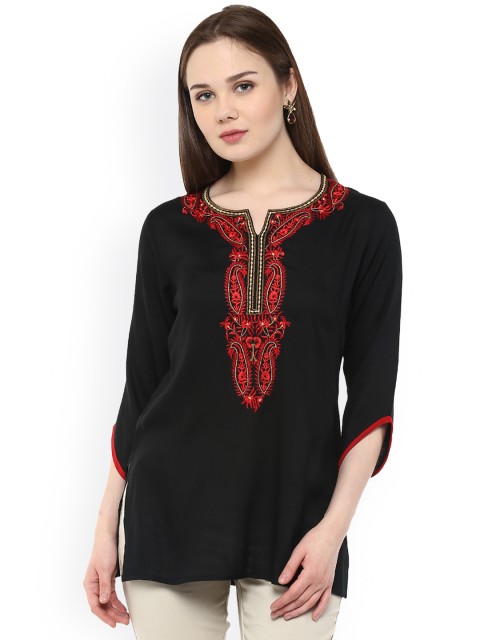 

Ruhanee Black Embroidered Kurti