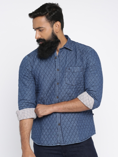 

Parx Men Blue Slim Fit Solid Quilted Casual Shirt