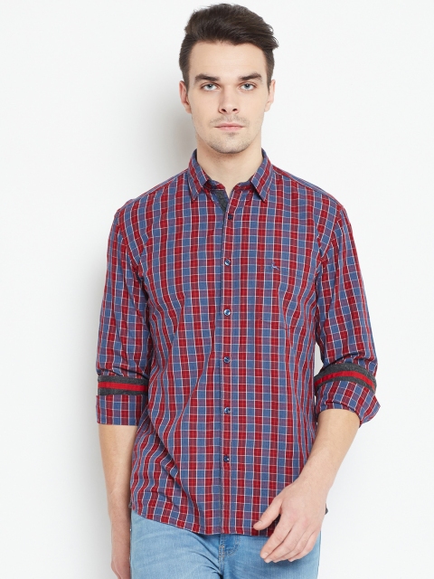 

Parx Men Red & Grey Slim Fit Checked Casual Shirt