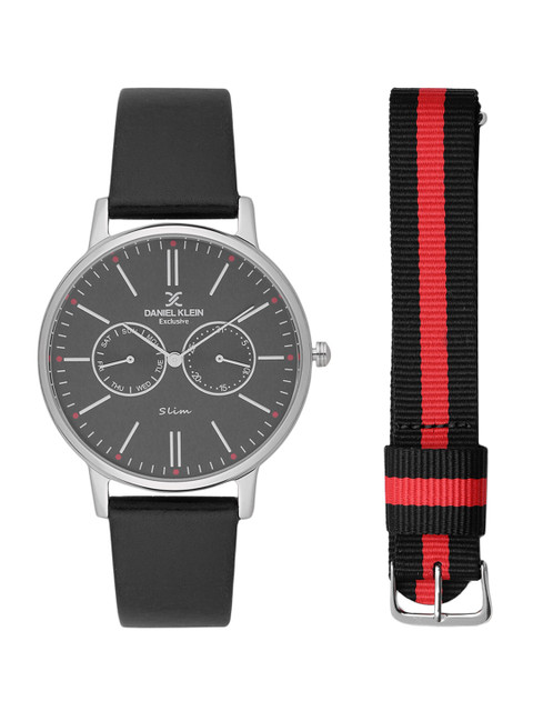 

Daniel Klein Men Black Analogue Watch