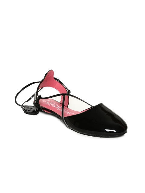 

Catwalk Women Black Solid Ballerinas