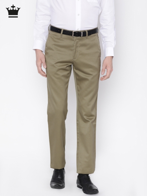 

Louis Philippe Men Beige Slim Fit Solid Chinos