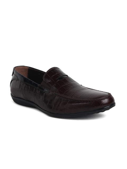

JOE SHU Men Brown Textured Leather Loafers