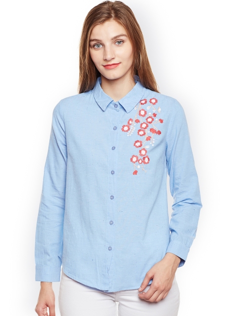 

Oxolloxo Women Blue Comfort Regular Fit Solid Casual Shirt