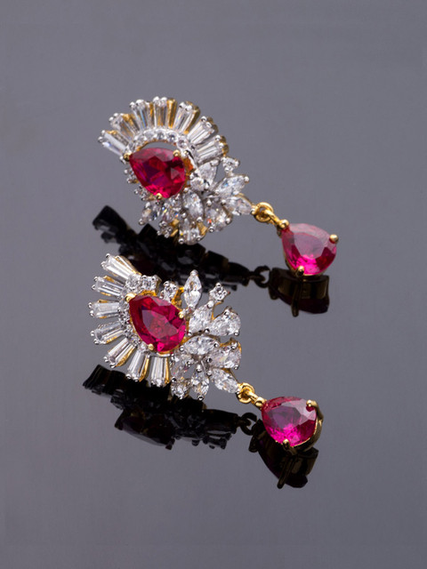 

Studio Voylla Princess of Wales Gold-Toned Geometric Shape Drop Earrings