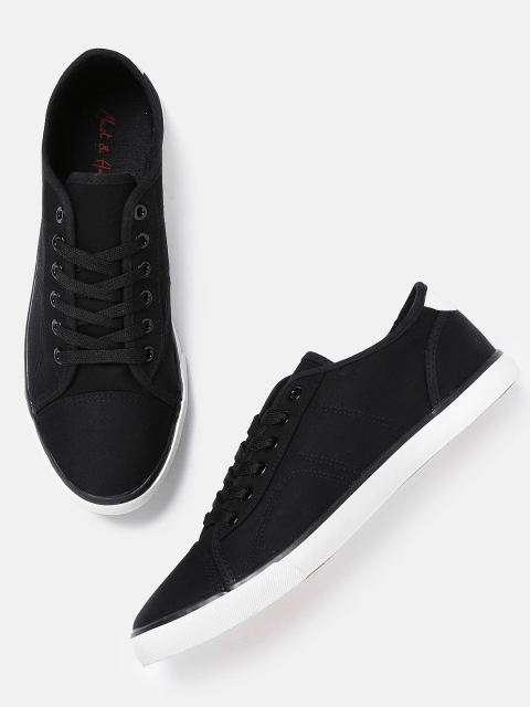 

Mast & Harbour Men Black Sneakers