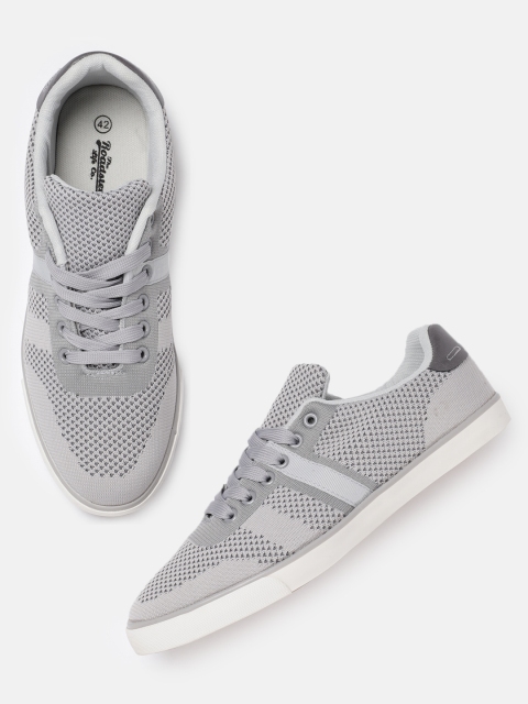 

Roadster Men Grey Woven Design Sneakers