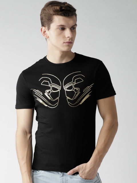 

Celio Star Wars Men Black Printed Star Wars Pure Cotton T-shirt