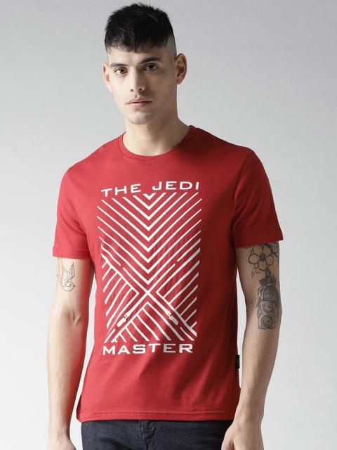 

Celio Star Wars Men Red Printed Round Neck T-shirt
